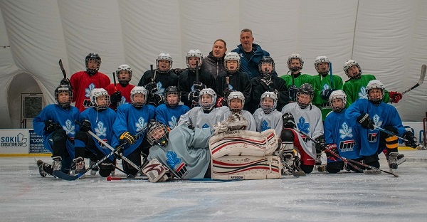 Unique Trade has become a partner of the Sokol-Kyiv ice hockey children and youth sports school